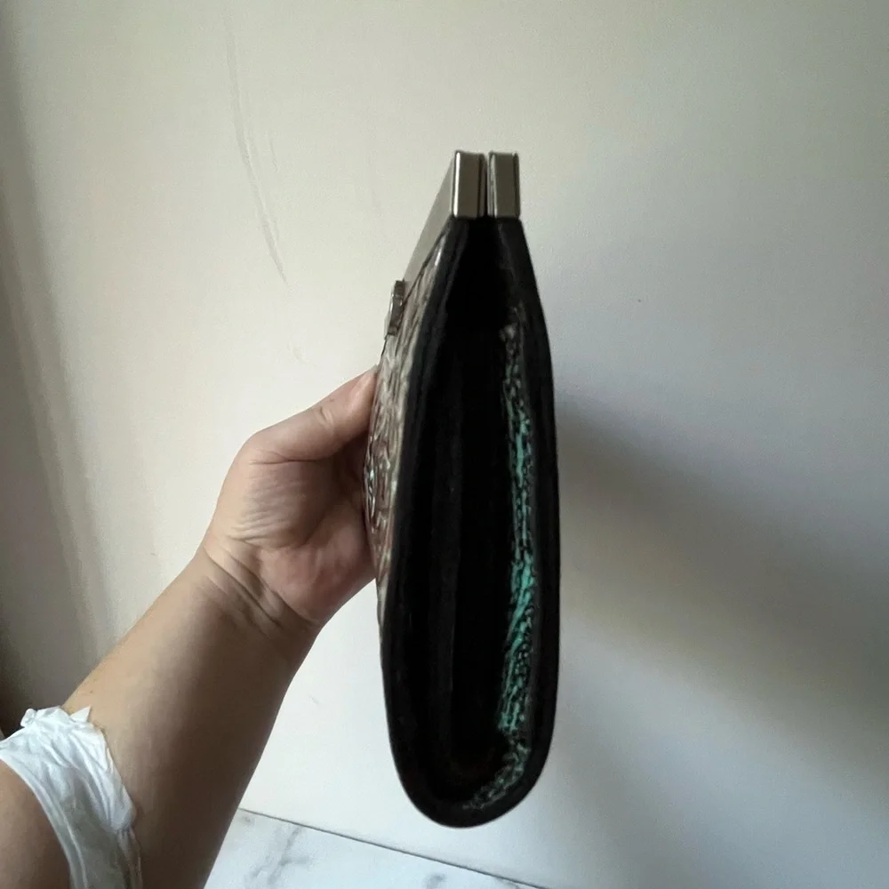 Patricia Nash TOOLED TURQUOISE Leather CAUCHY Wallet $119.00!